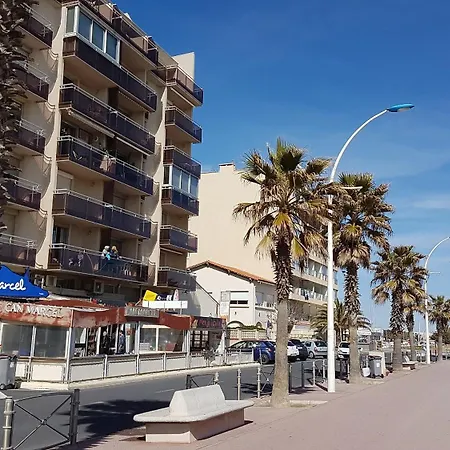 Charmant Studio Calme Et Climatise, Pres De La Plage, A En Roussillon